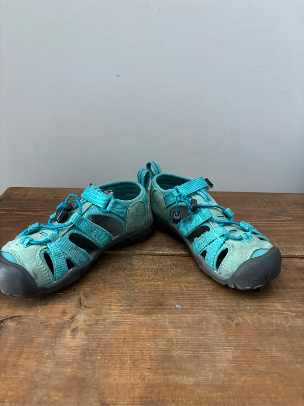 Kids Keen Sea Camp Teal Closed-Toe Sandals Size 12